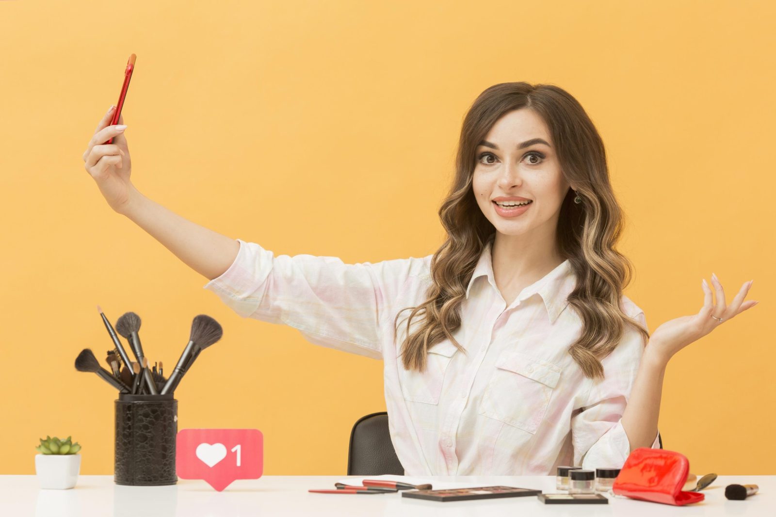 Digital Marketing for Salons: How to Turn Clicks into Bookings
